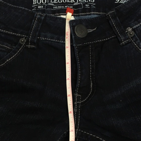 BOOTLEGGER PARADISE SKINNY JEANS NWOT SIZE 1 25”WX31”L - Picture 8 of 10